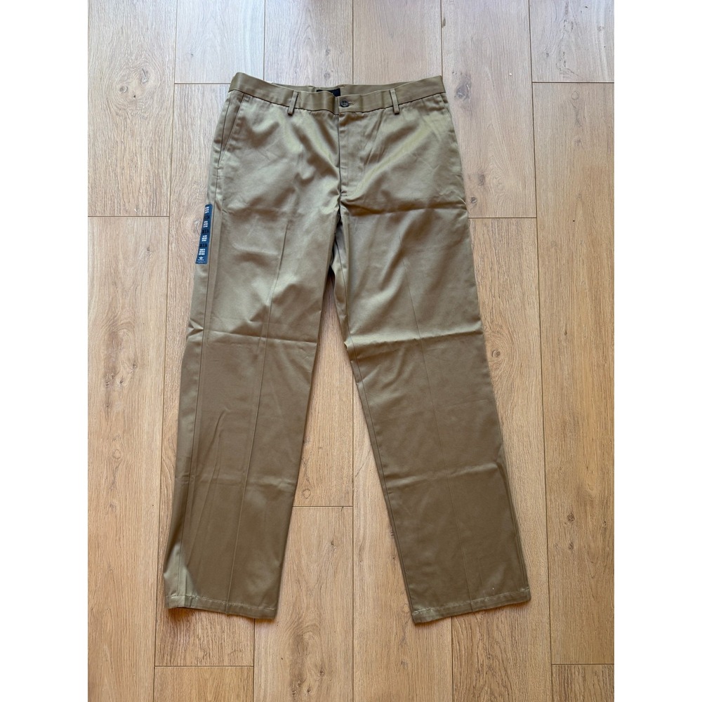 NWT Dockers womens Straight Fit flat Pants Khaki 38x34 100% Cotton W38